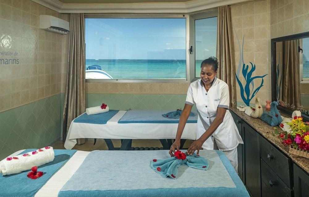 Hotel Oasis Marine à Sangho Extérieur photo